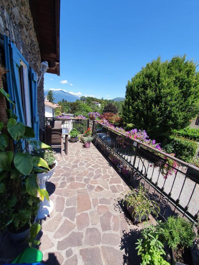 Re Di Quadri Luino Exterior foto